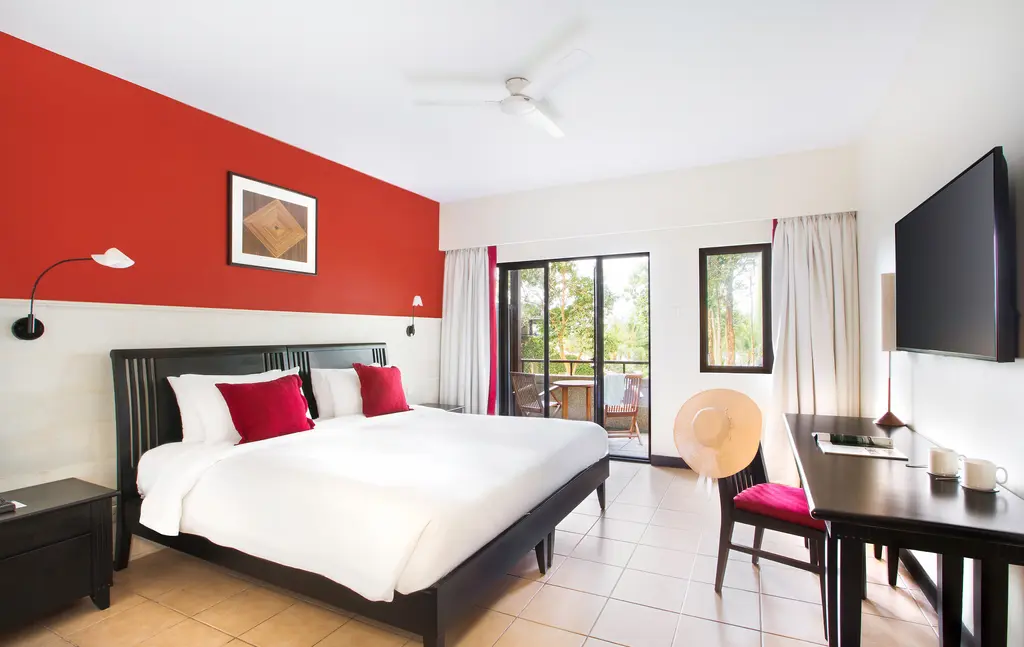 Superior room with garden view